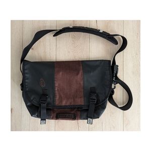 Timbuk2 Classic Messenger Bag, Size M